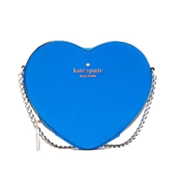 kate spade Handbags - NWT Kate Spade New York LOVE SHACK MINI HEART CROSSBODY BAG